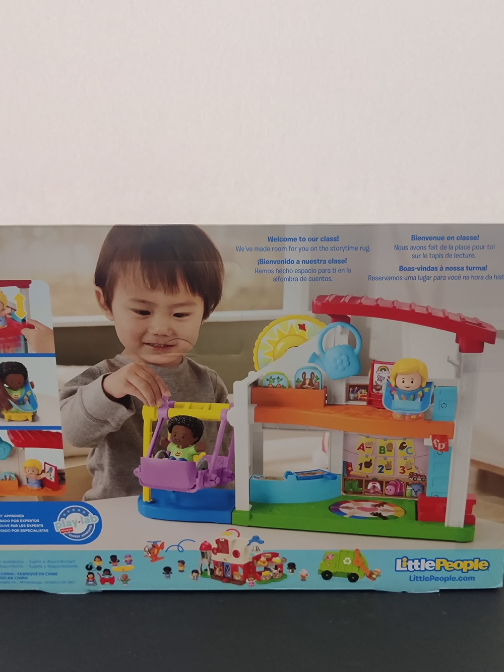 Fisher Price Little People PLAY FOR ALL School NEW IN PACKAGE - Picture 2 of 6